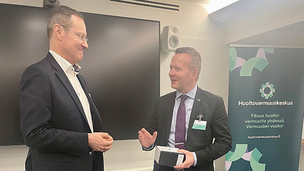 Janne Känkänen VD NESA Finland och Mikael Frisell GD MSB