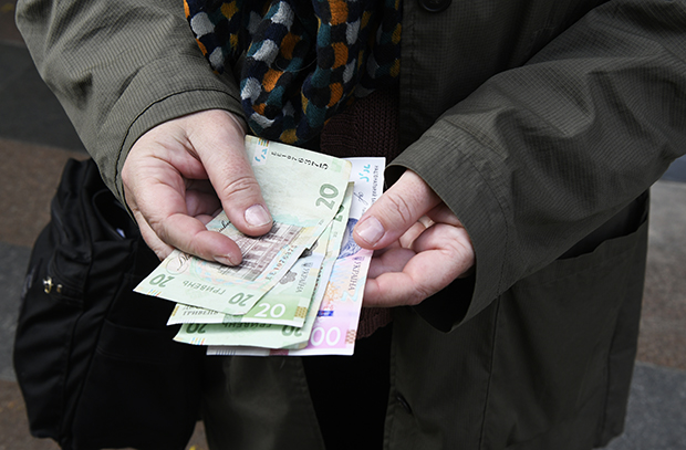 Ukrainska sedlar.